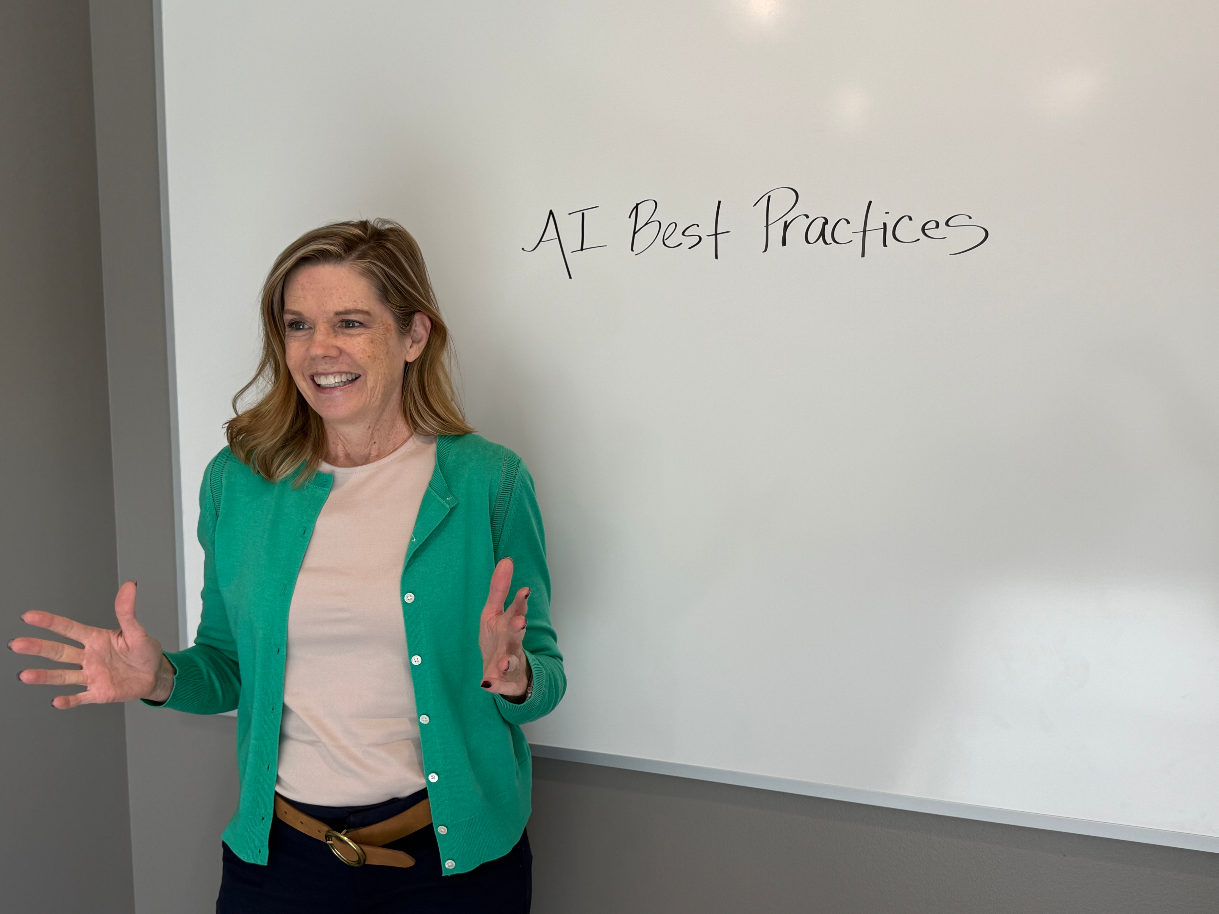 Teacher presenting on AI